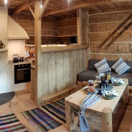 Drevenica Luki Tatil Evi